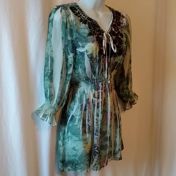 Boho Gypsy Floral Print Embroidered Tunic Top - Picture 3 of 8